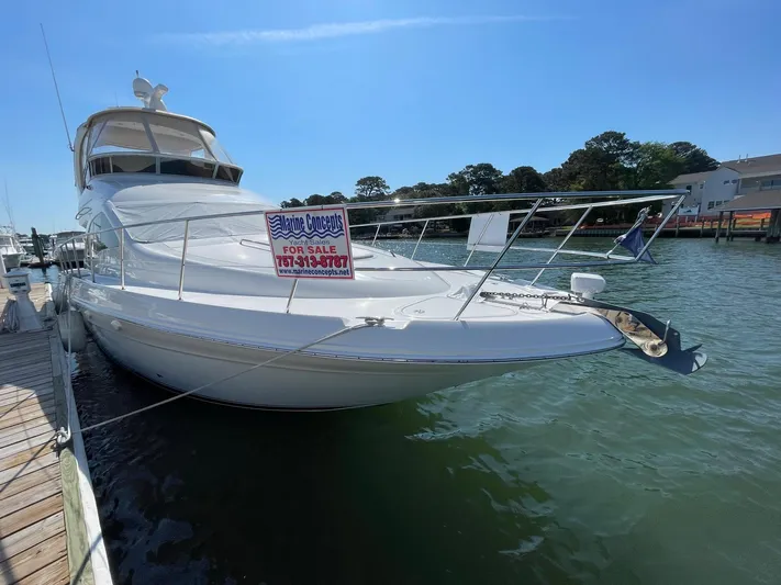Tivoli II Yacht Photos Pics BOW VIEW LOOKING AFT