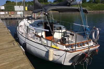 Bayfield 32 Cutter