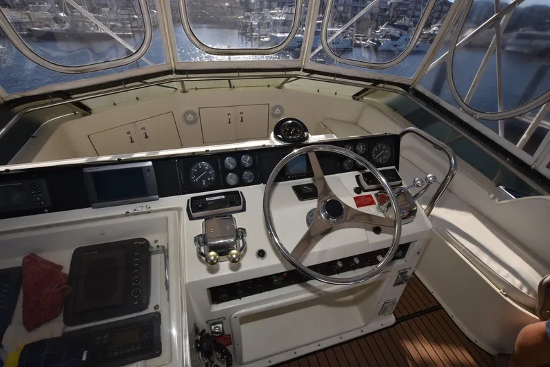 Russell Hatt Yacht Photos Pics 