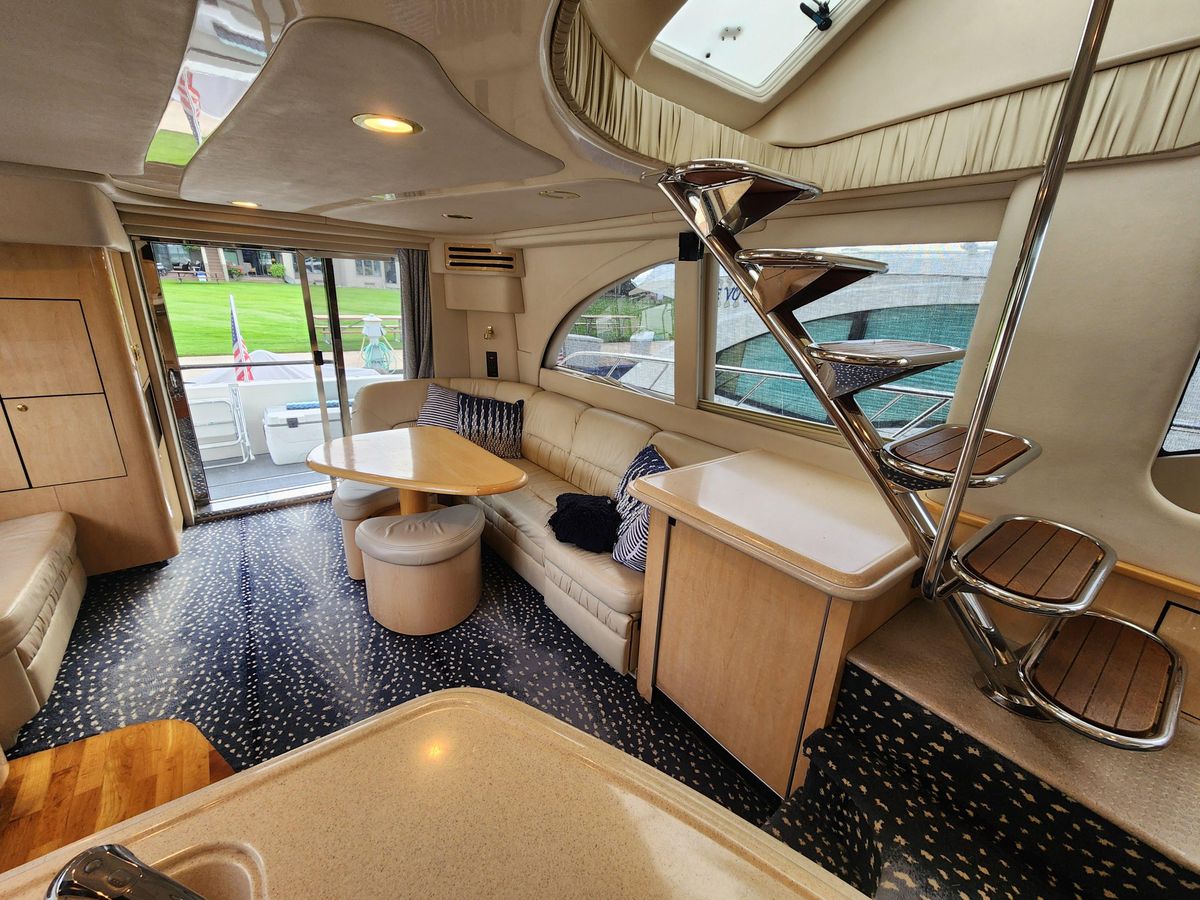 2001 Sea Ray 54 