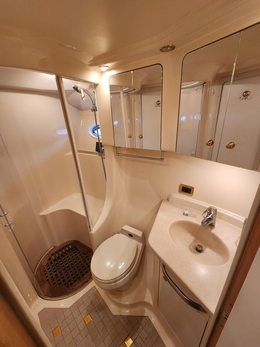 2001 Sea Ray 54 
