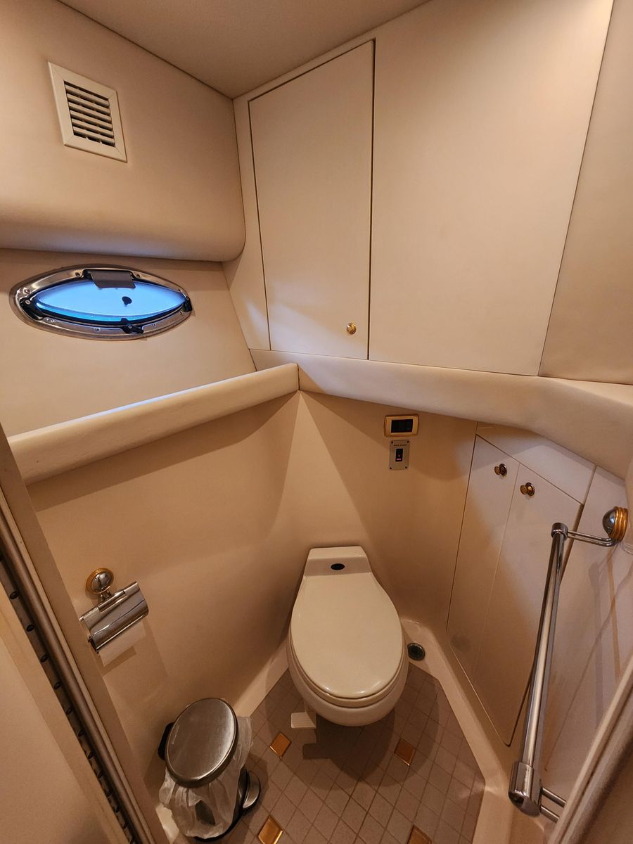 2001 Sea Ray 54 