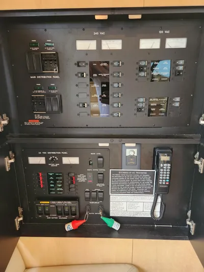 Gitalong Yacht Photos Pics 