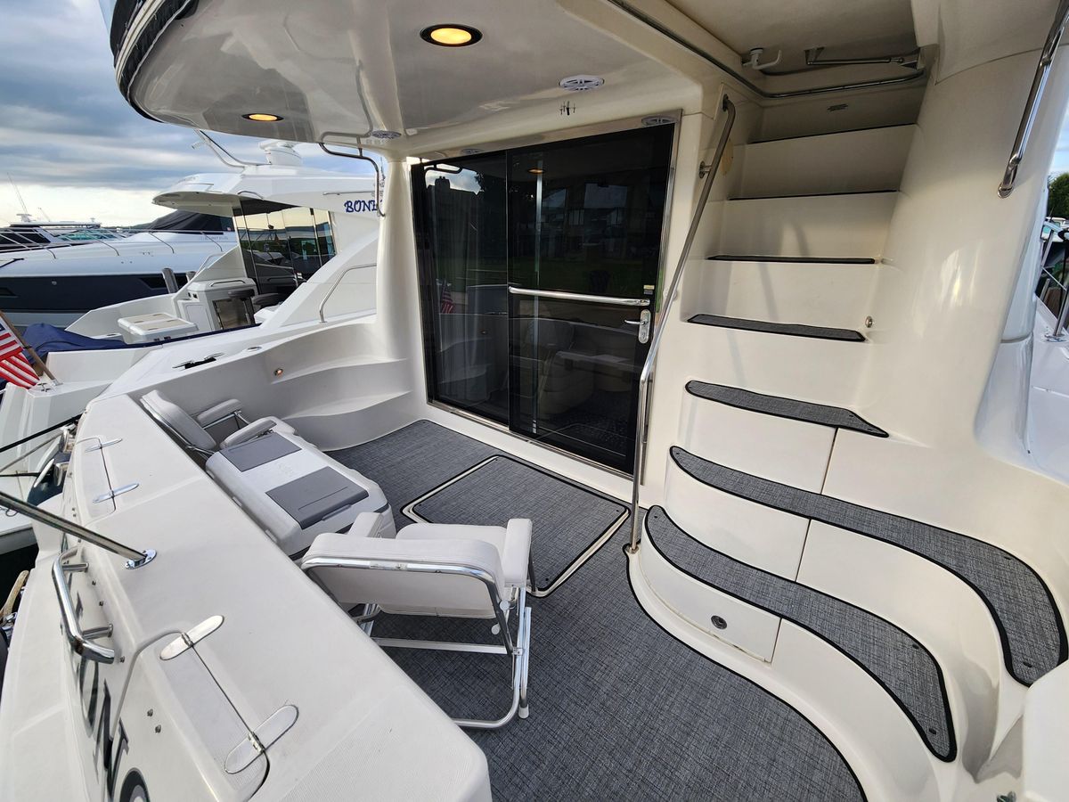2001 Sea Ray 54 