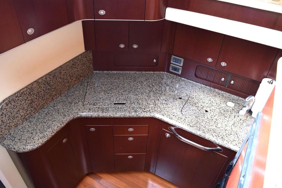 2006 Sea Ray 40 Motor Yacht