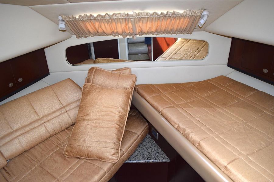 2006 Sea Ray 40 Motor Yacht