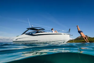 2022 Fairline F//Line 33