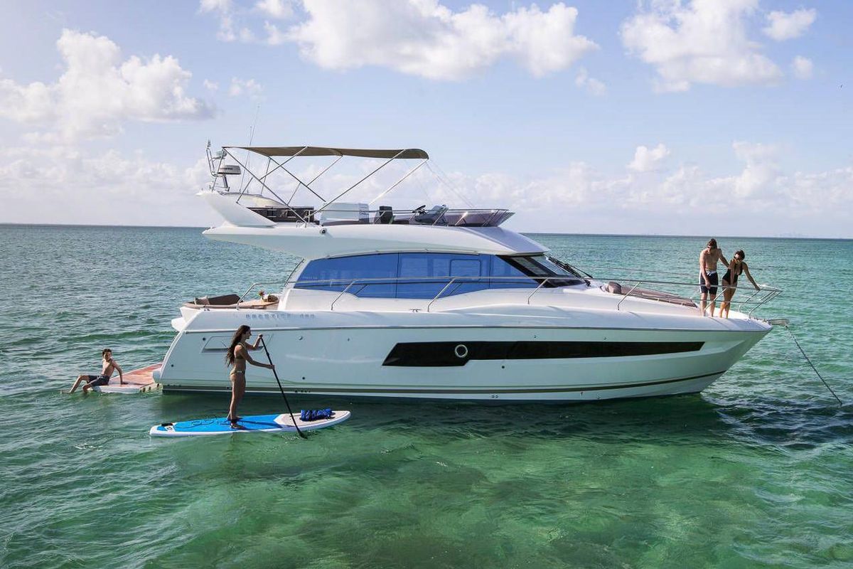 2023 Prestige 46 