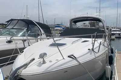 Sea Ray 330 Sundancer