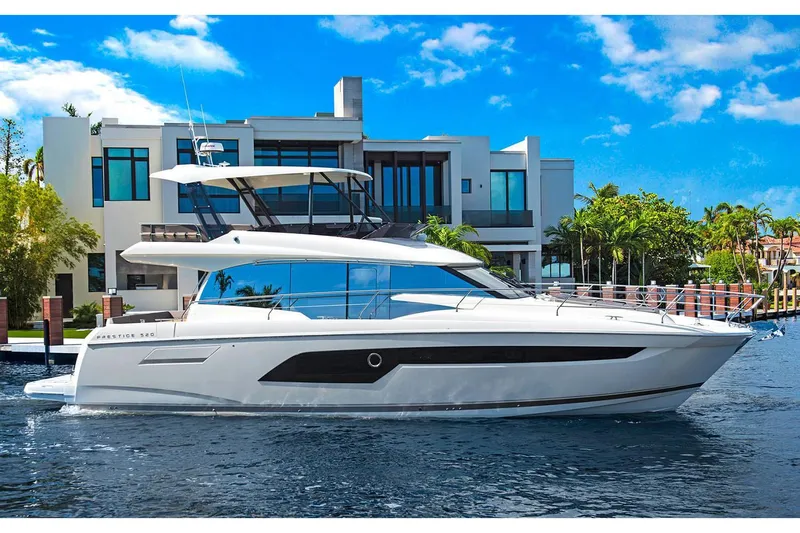  Yacht Photos Pics Manufacturer Provided Image