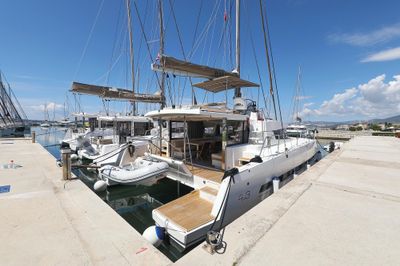 Yacht