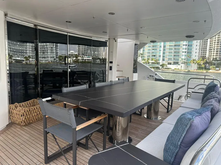 Blue Yacht Photos Pics 