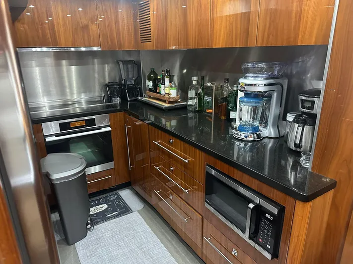 Blue Yacht Photos Pics 