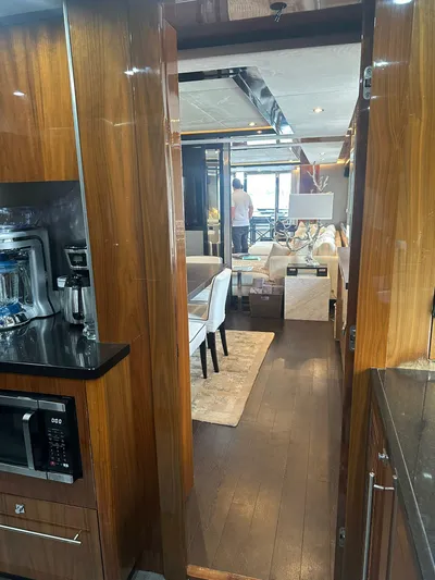 Blue Yacht Photos Pics 