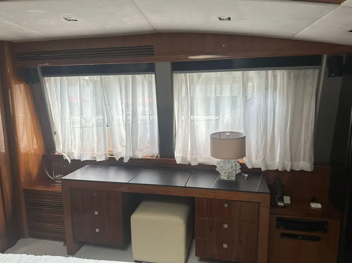 Blue Yacht Photos Pics 