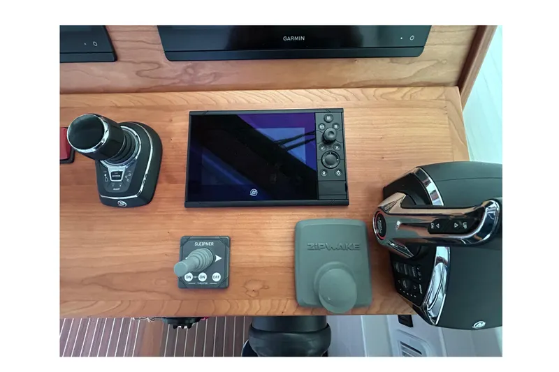 Esc Key Yacht Photos Pics 