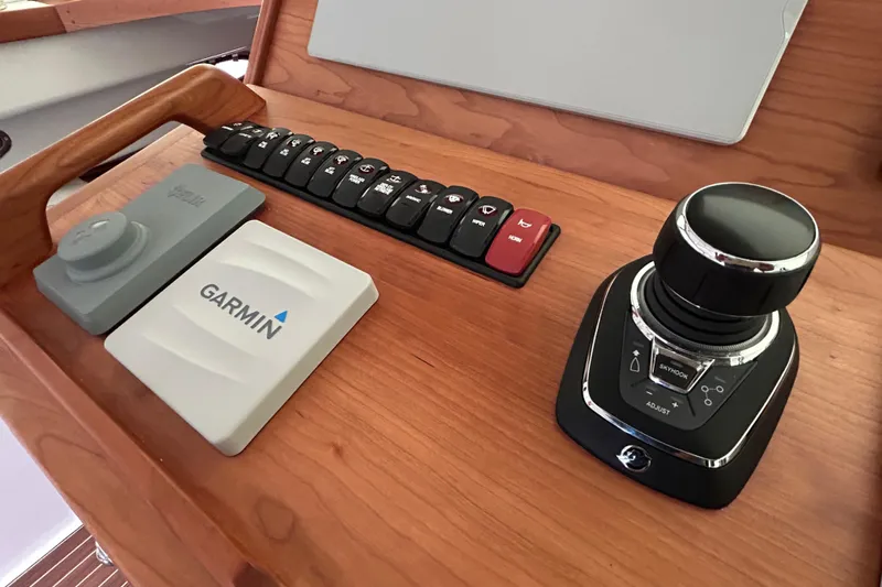 Esc Key Yacht Photos Pics 