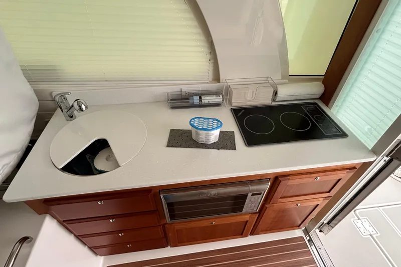 Esc Key Yacht Photos Pics Galley