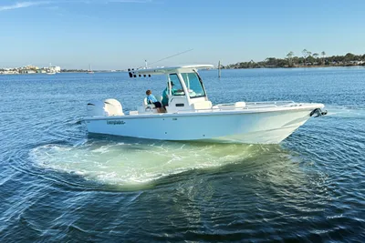 Everglades 273 Center Console