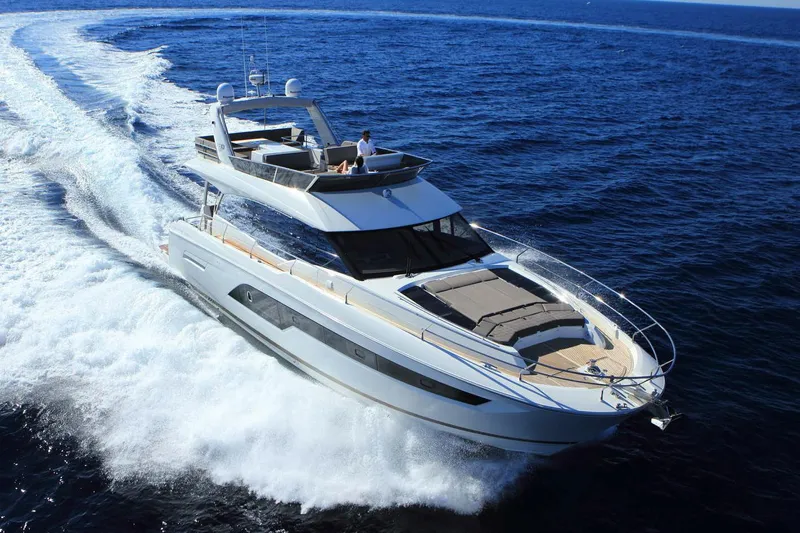  Yacht Photos Pics Manufacturer Provided Image