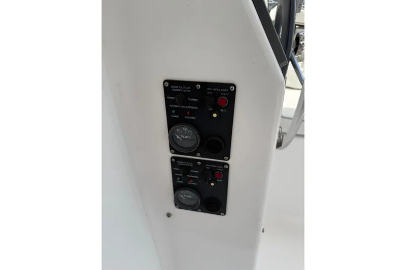 Sirenia Yacht Photos Pics Control panel of a 2014 Gemini Legacy 35 boat, featuring fuel and alarm gauges.