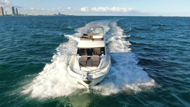 Aura Yacht Photos Pics 