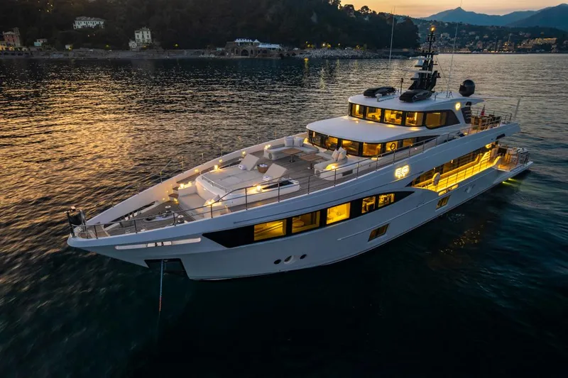 Big M Yacht Photos Pics 