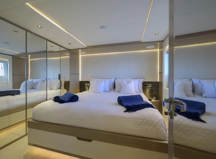 Big M Yacht Photos Pics 