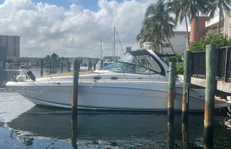 Knotta Clue Yacht Photos Pics 