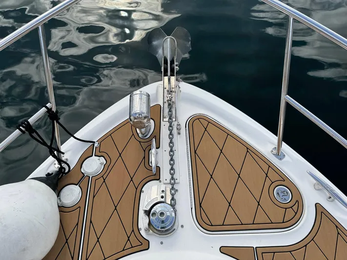 Knotta Clue Yacht Photos Pics 