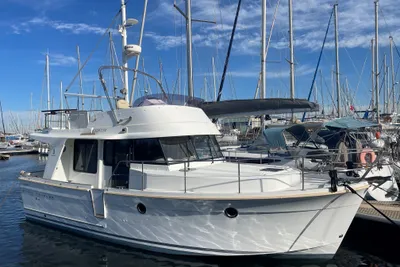 2011 Beneteau Swift Trawler 34