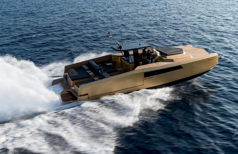 Diamond Edition Yacht Photos Pics 