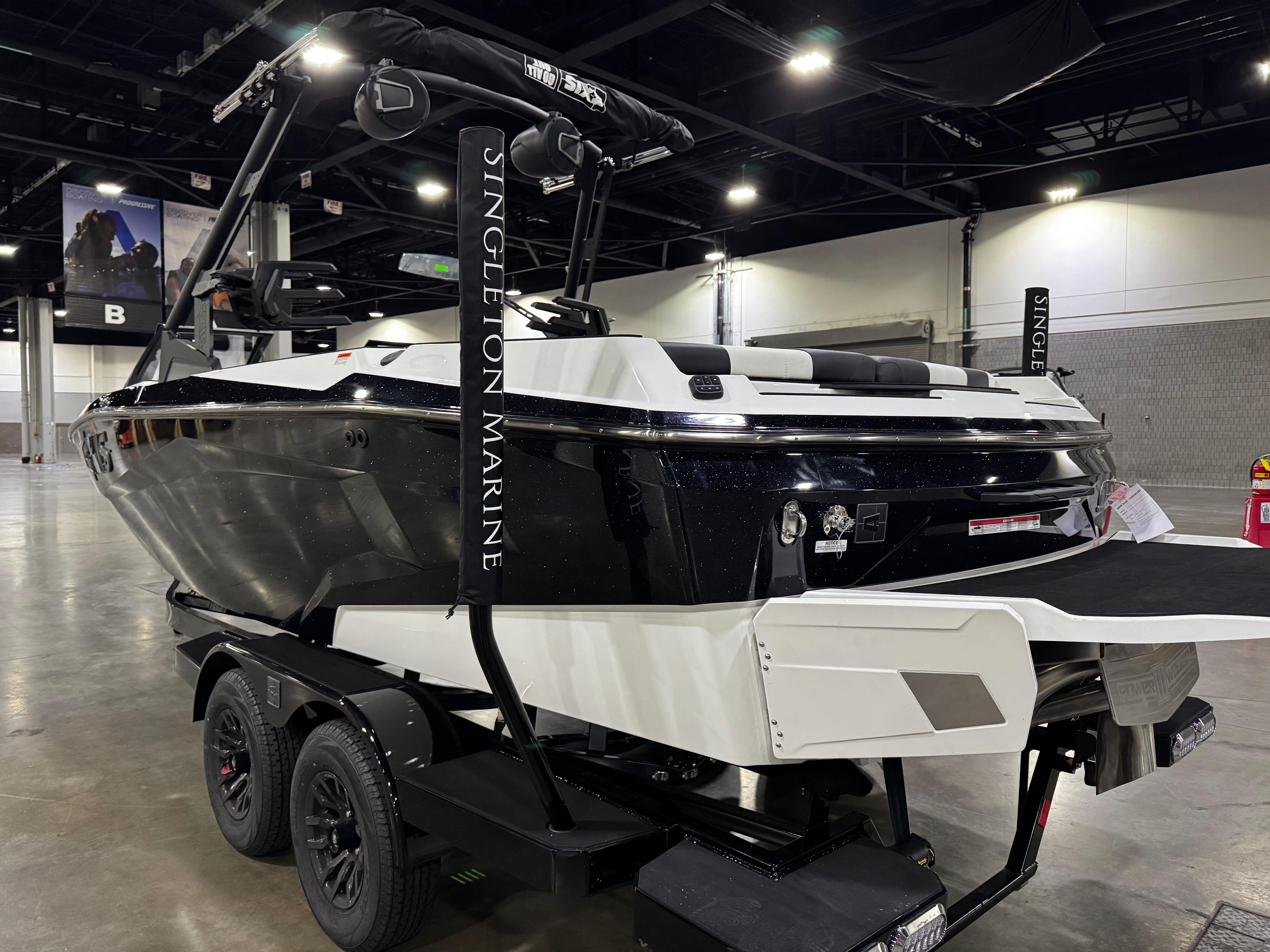 2025 AXIS A225 - Image 3