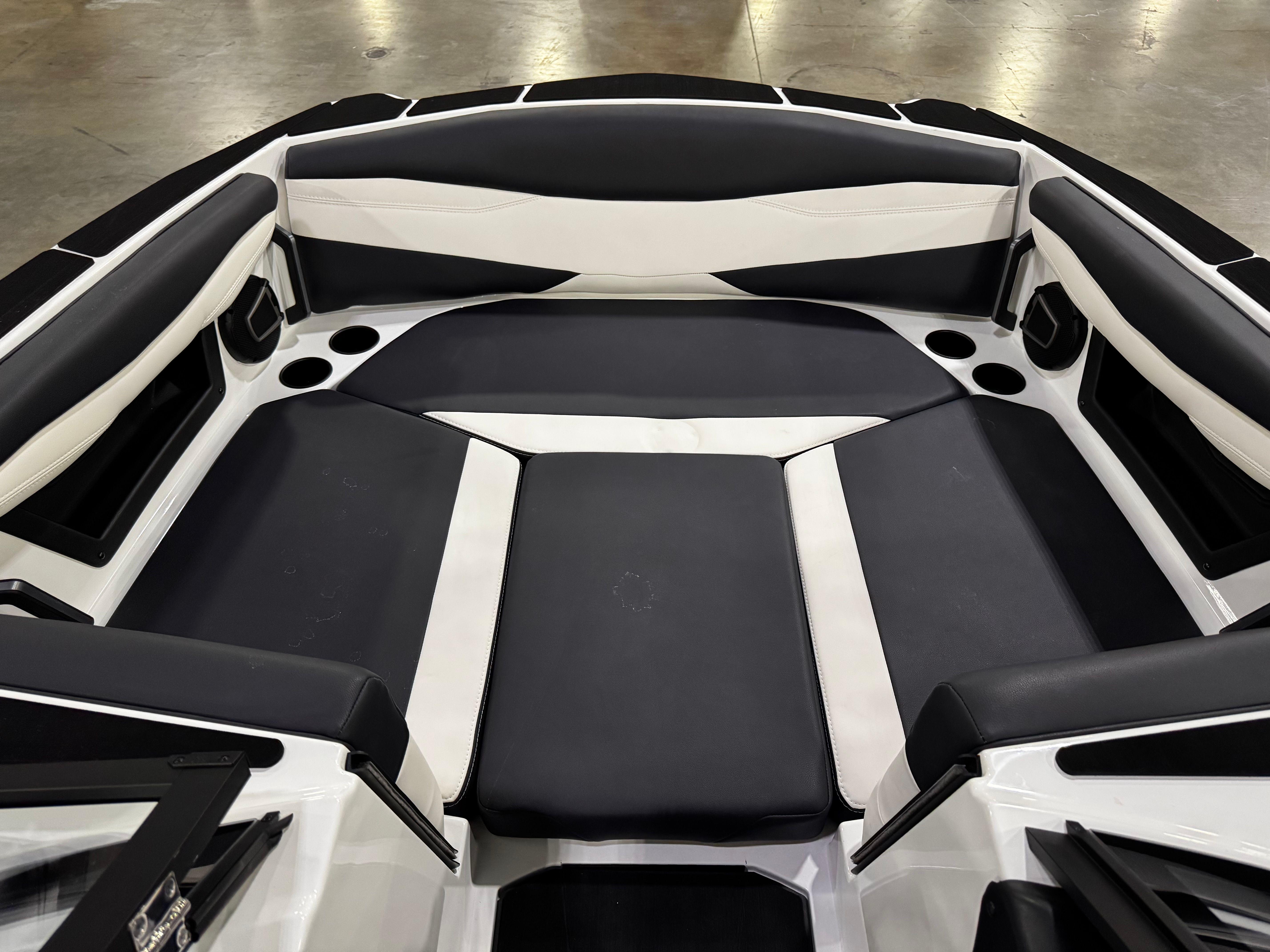 2025 AXIS A225 - Image 7