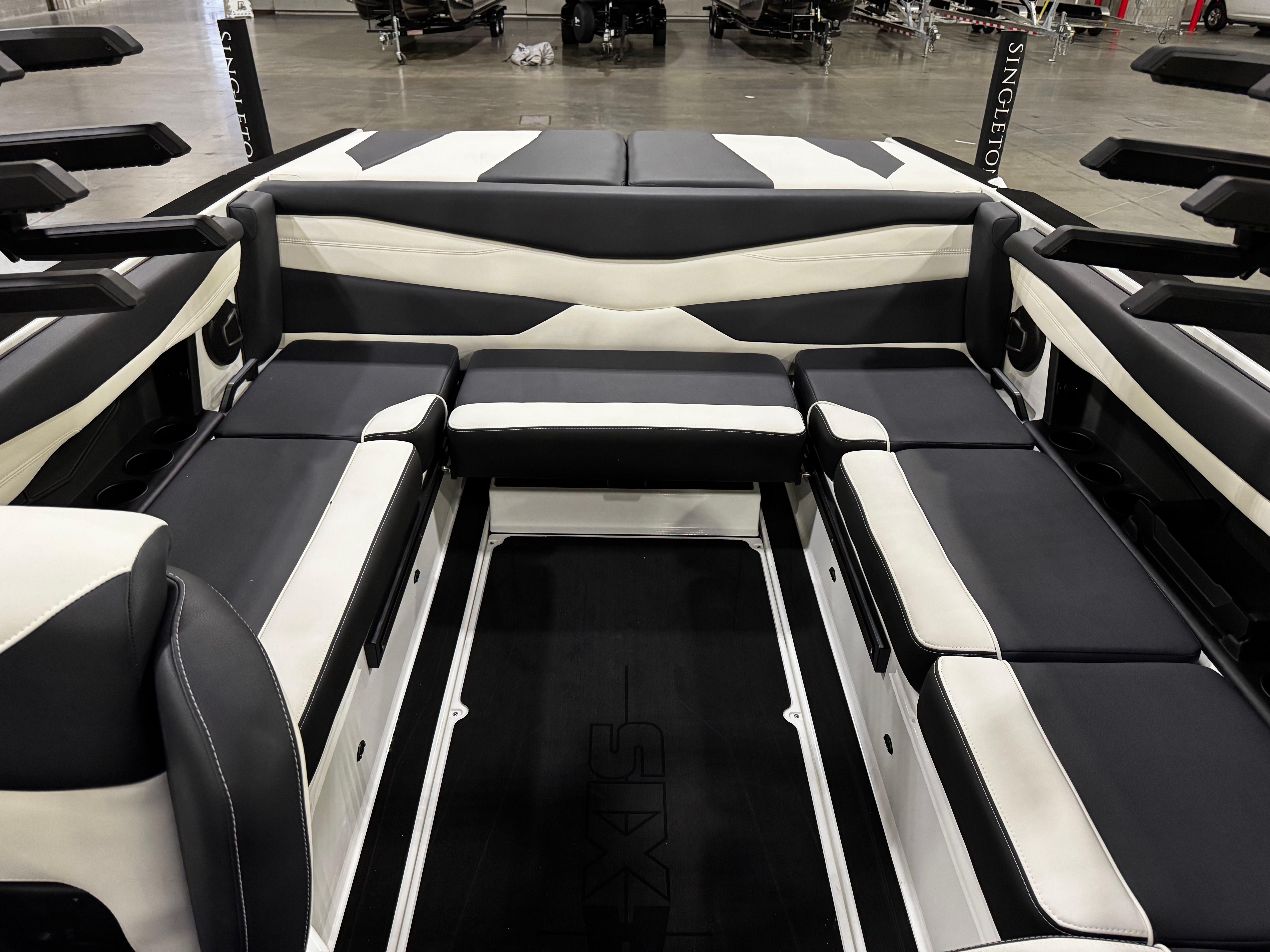 2025 AXIS A225 - Image 6