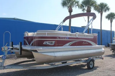 Avalon GS Cruise 19'