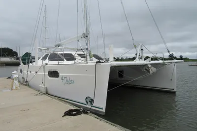 2001 Catana 471