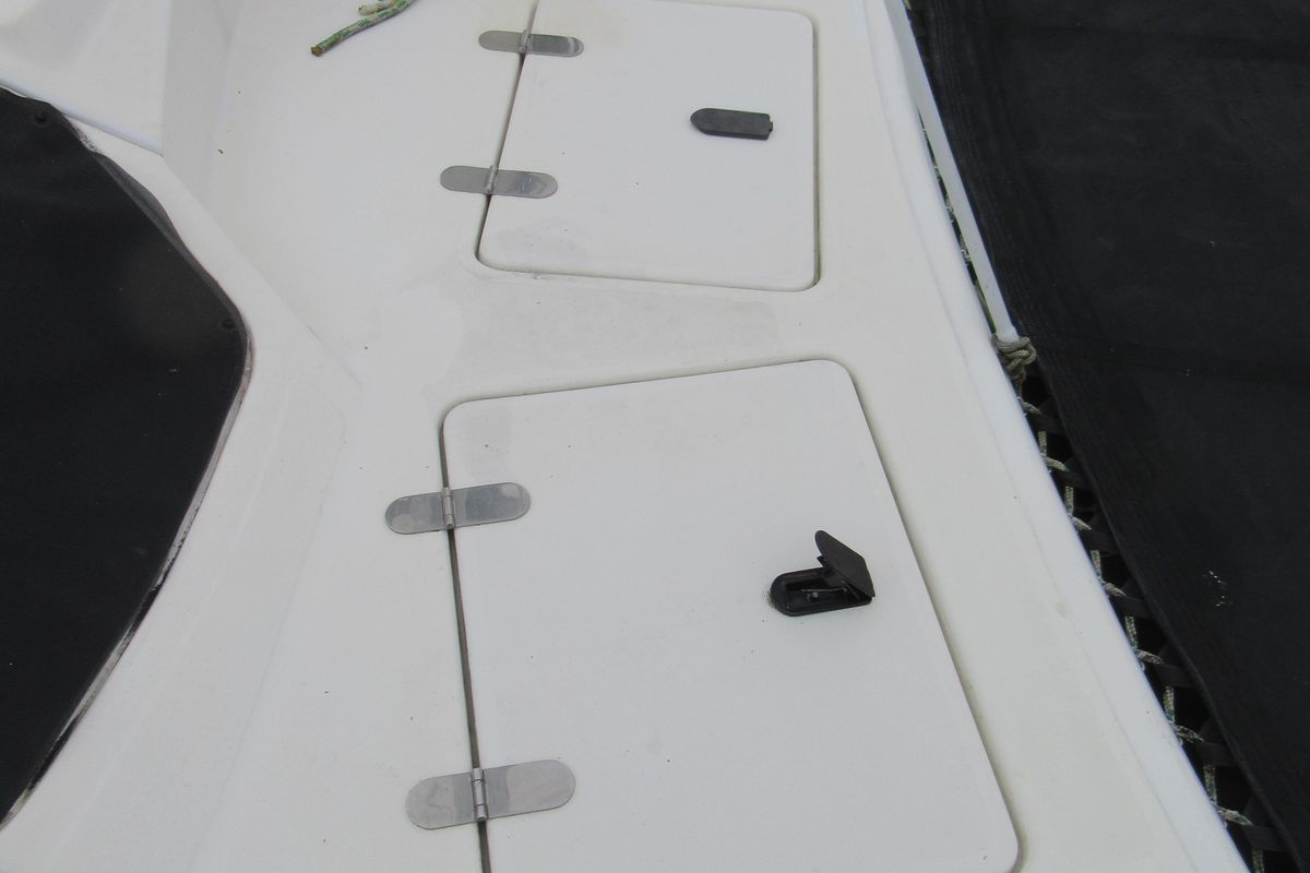 2001 Catana 47 