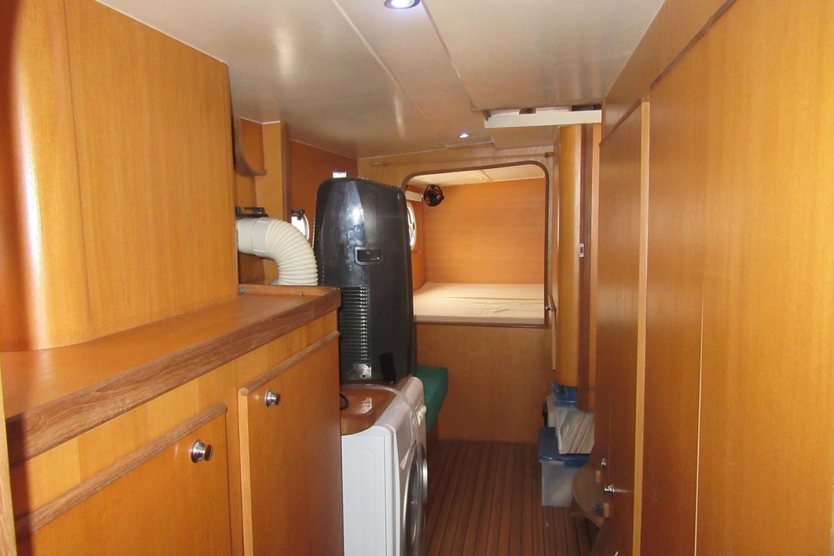2001 Catana 47 
