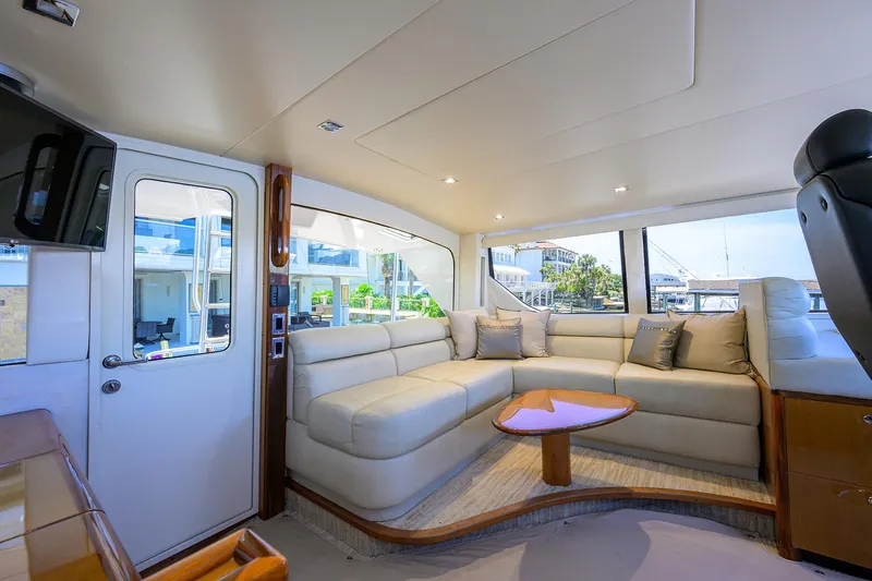 Enclosed Bridge W/tower Yacht Photos Pics 