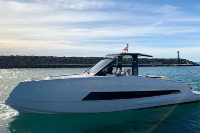 2024 Astondoa 377 Coupe