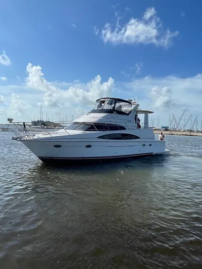Sudden Comfort Yacht Photos Pics 