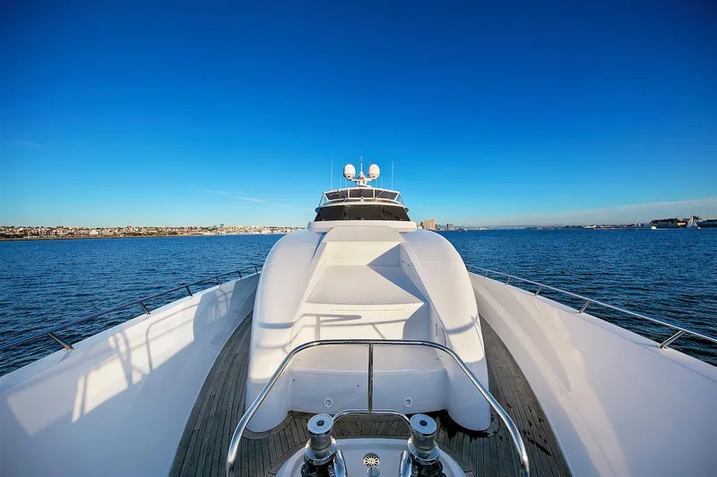 Valkyrie Yacht Photos Pics 