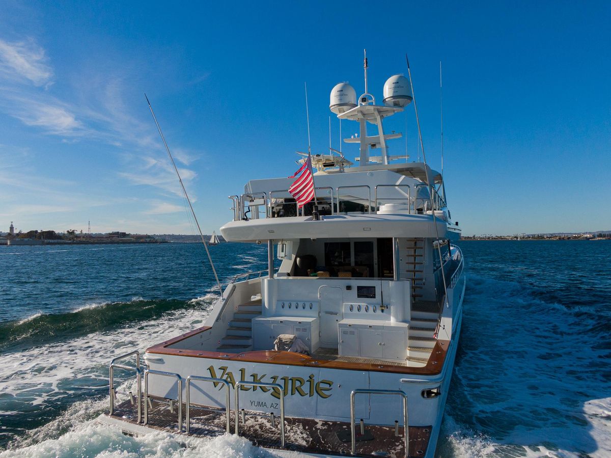 2001 Crescent 120 