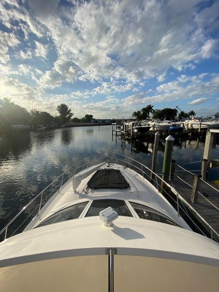 2001 Sea Ray 480 Sedan Bridge