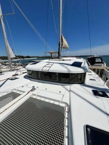 Ocean King III Yacht Photos Pics Lagoon 40