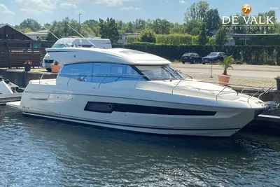 2023 Prestige 460 S
