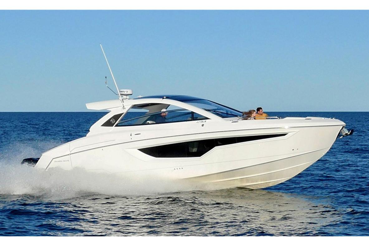 2024 Cruisers Yachts 42 GLS OB Bowrider For Sale YachtWorld   7592177 20200917084801961 1 XLARGE 