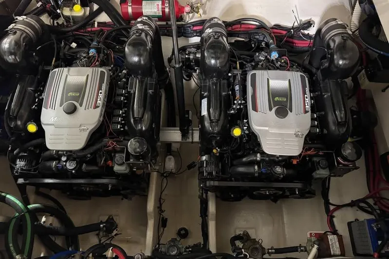  Yacht Photos Pics Twin engines in a 2011 Sea Ray 310 Sundancer boat engine room.