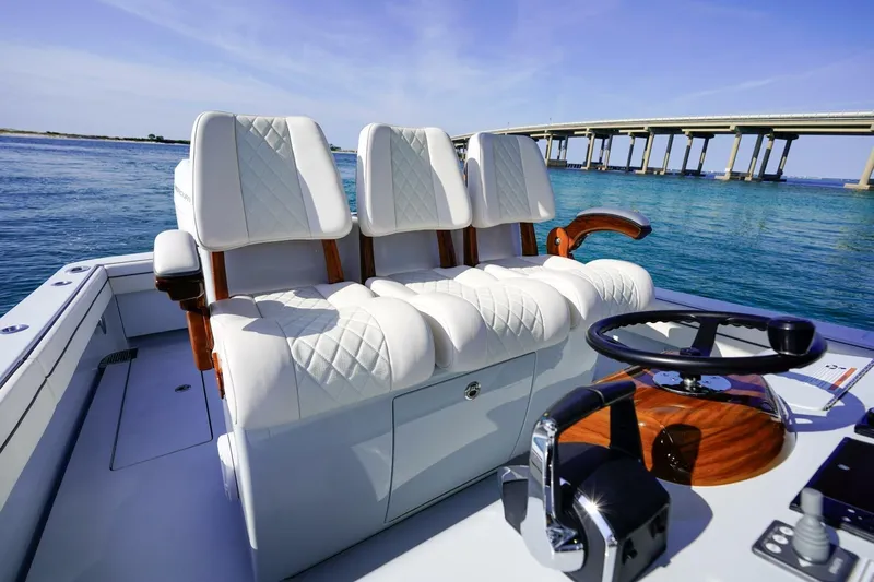 T/t The O Sheaux Yacht Photos Pics 2024 Valhalla Boatworks V-33- T/T THE O SHEAUX- Helm